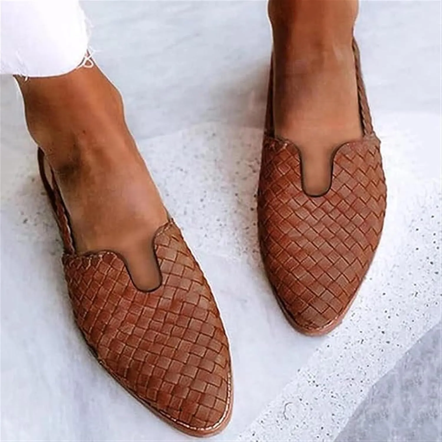 Adjustable Buckle Braided Sandals for Womens Comfortable Pointed Toe Closed Toe Slip On Cut Out Flats Mule Shoe Lightweight Wear-Resistant Daily Loafer