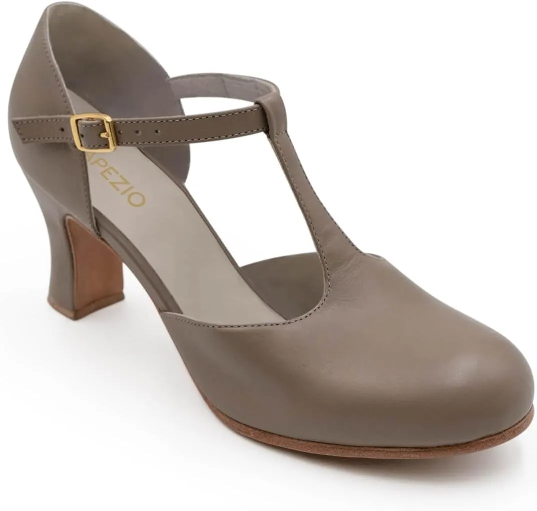 Capezio Women's Chorus Character Shoe