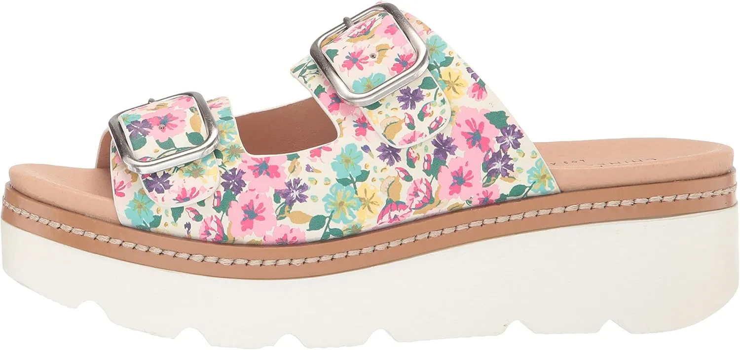 Chinese Laundry Women's Surfs Up Platform
