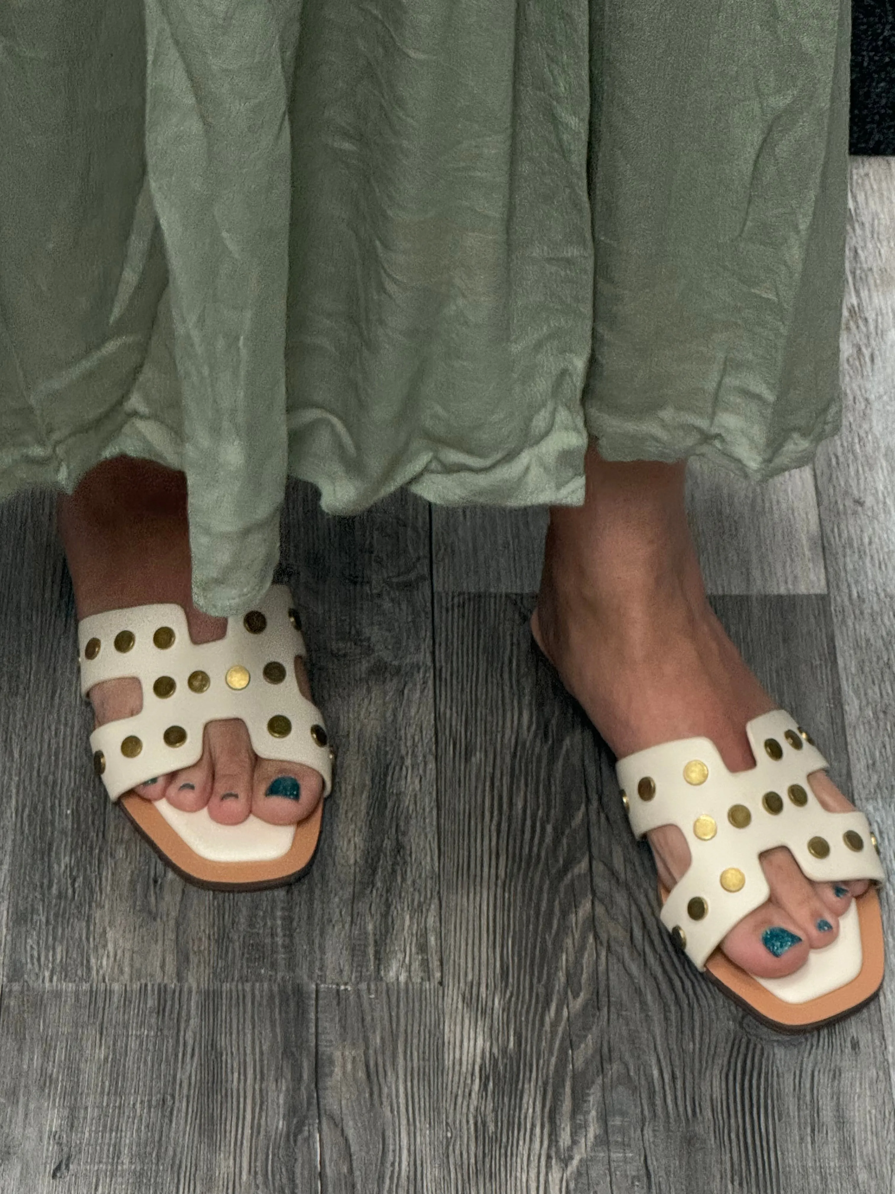 Donatella Sandal with Gold Grommet Detail - Black or Bone
