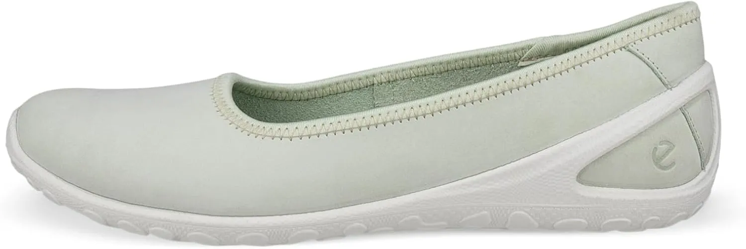 ECCO Women's Biom Lite Skimmer Ballerina Sneaker