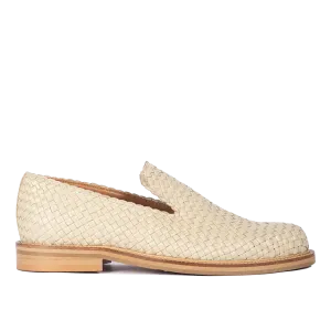 Handgeflochtene Loafer mit dekorativem Besatz
