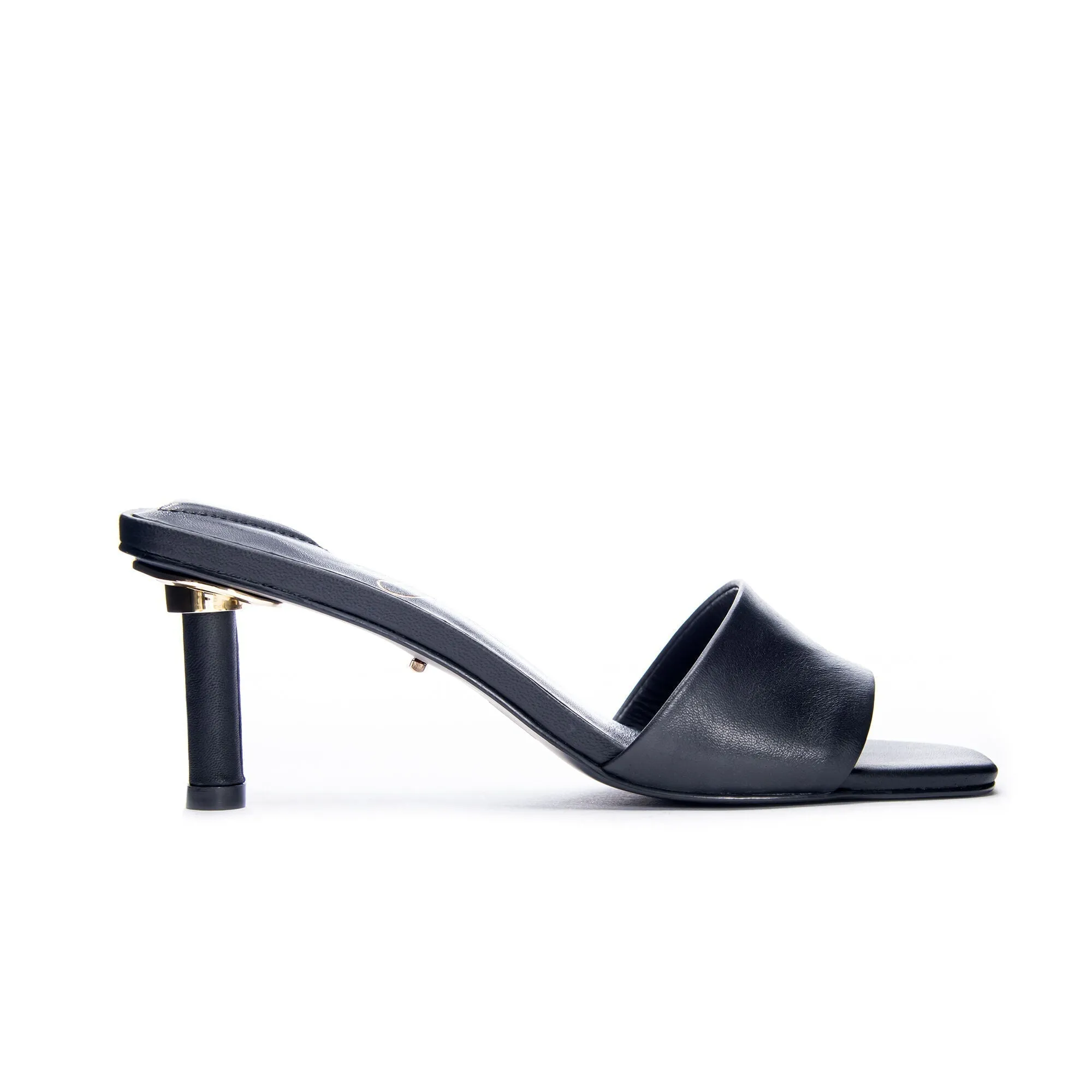 Lilith Slide Sandal