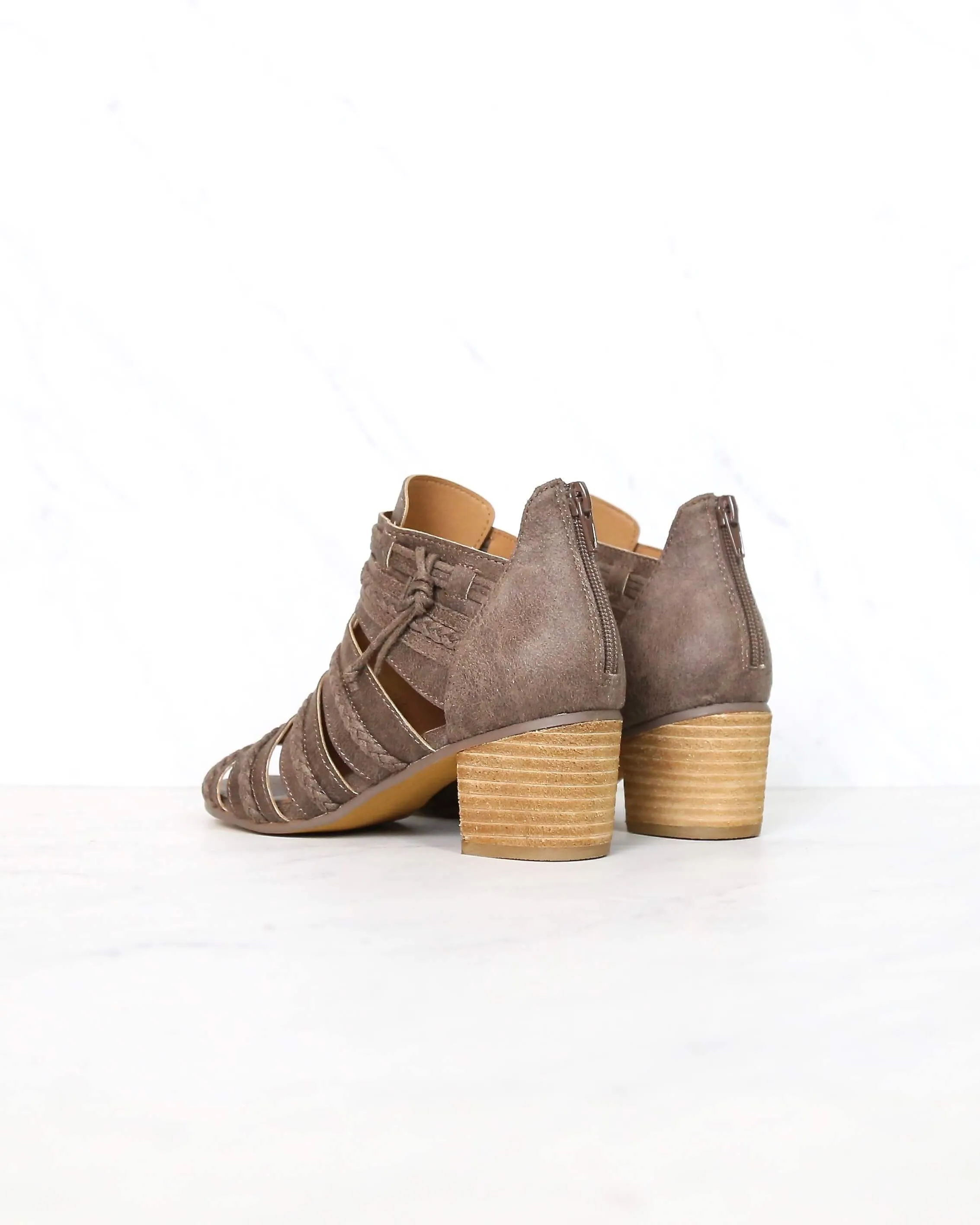 Not Rated - Cullie Open Toe Chunky Wooden Heel Sandal - Taupe
