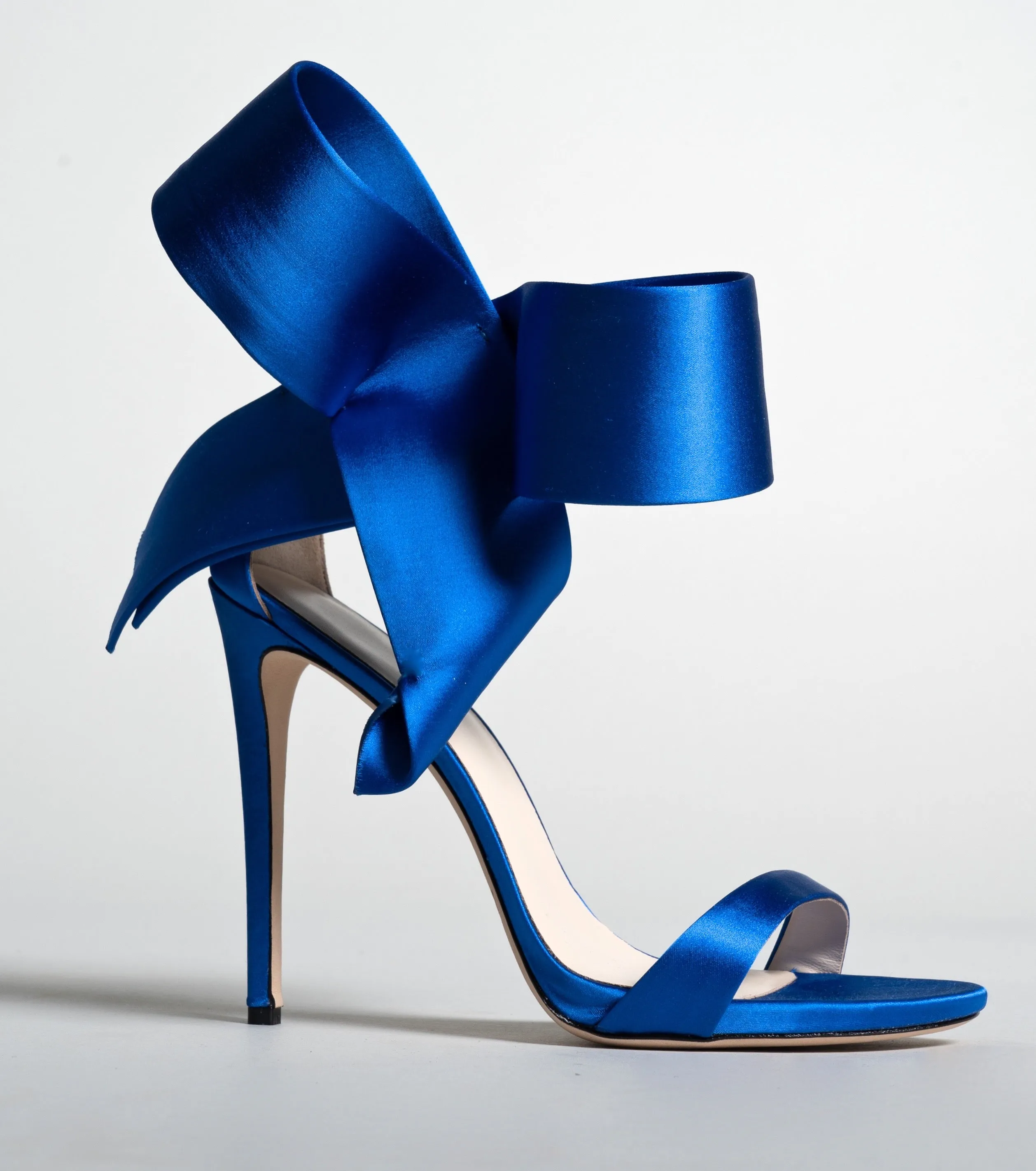 OPEN TOE