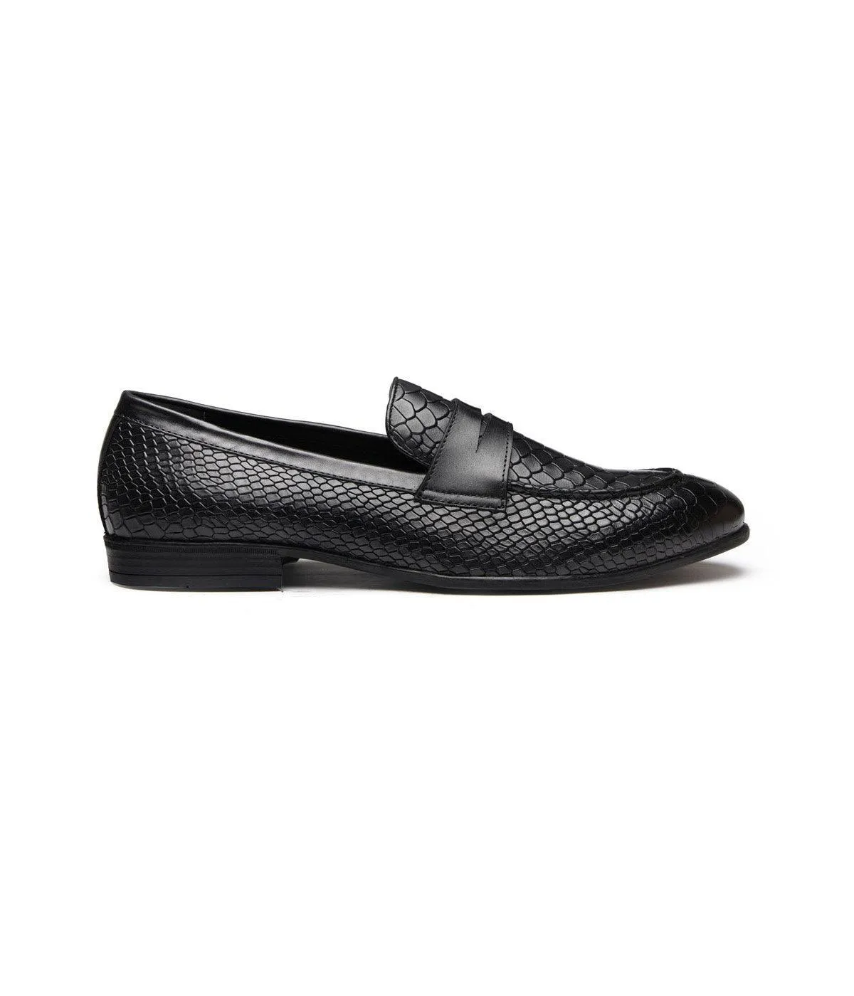 Penny- Black Matty Leather