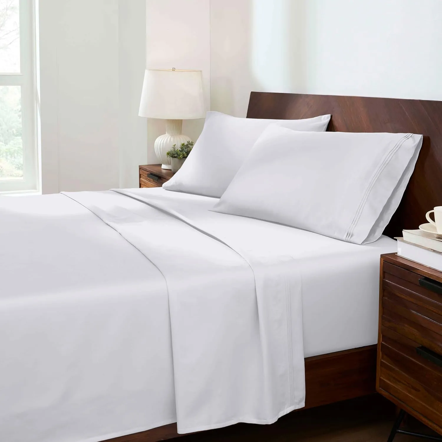 Superior Egyptian Cotton 4 Piece Sheet Set, Luxury 1500 Thread Count, Modern Design, Sustainable Sheets, Ultra-Soft Basics, Solid, Deep Pocket Fitted Sheet, Flat Sheet, Pillowcases, King, White