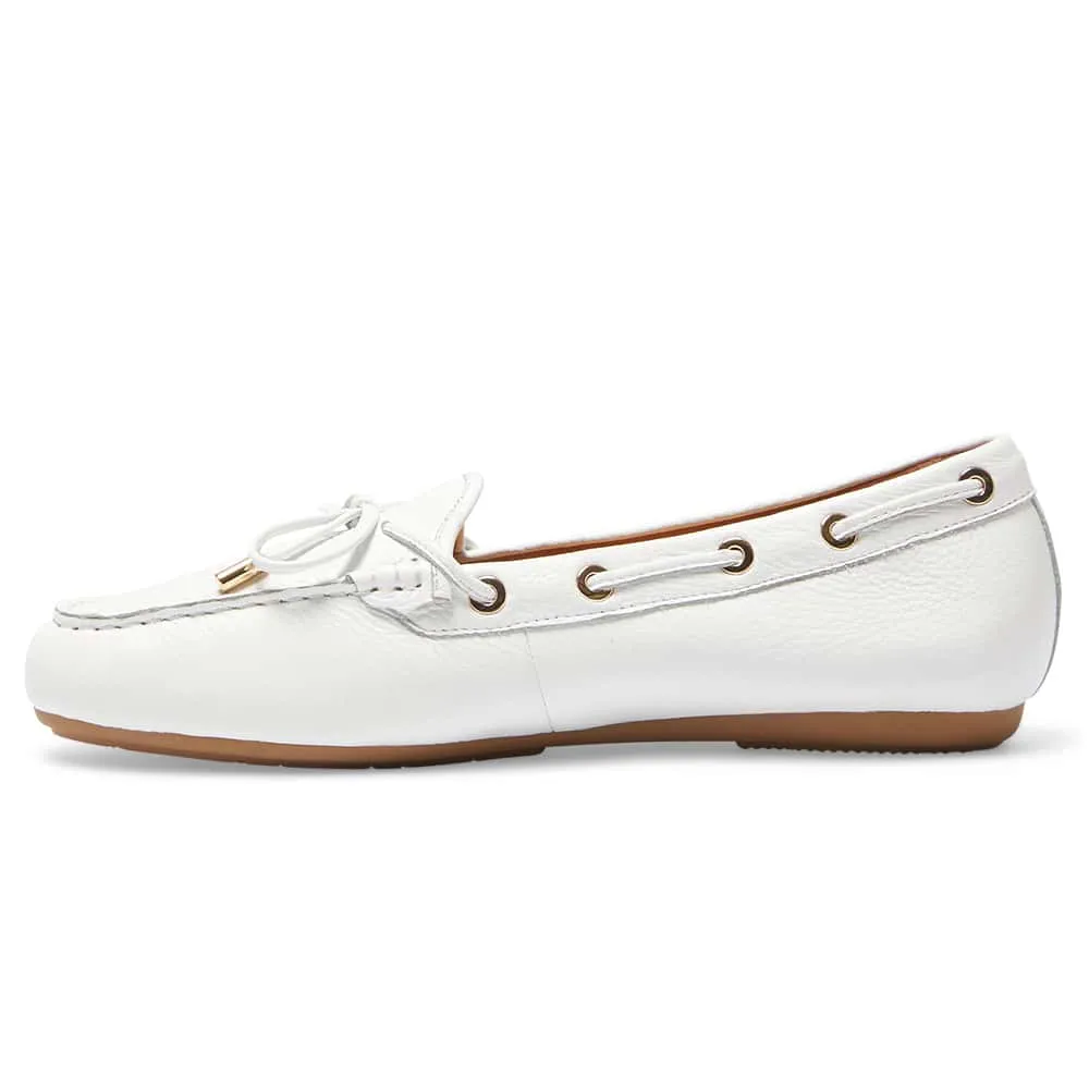 Tango Loafer in White Leather