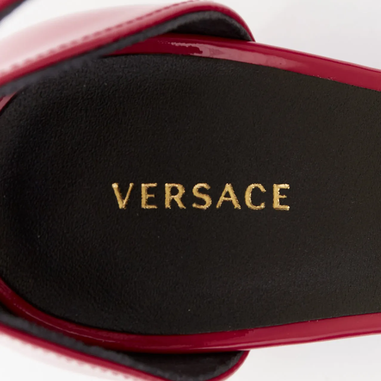 VERSACE Tribute fuschia pink patent Medusa emblem open toe platform sandal EU41